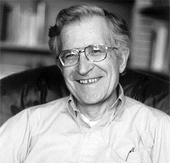 Chomsky fue uno de los padres del lenguaje de programación informático, y posiblemente de los protocolos de telecomunicaciones