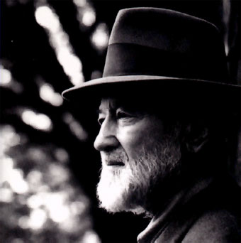 http://www.biografiasyvidas.com/biografia/i/fotos/ives.jpg