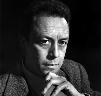 https://www.biografiasyvidas.com/biografia/c/fotos/camus.jpg