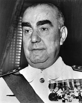 Biografia de Luis Carrero Blanco