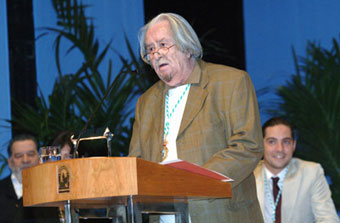 Biografia de Carlos Edmundo de Ory